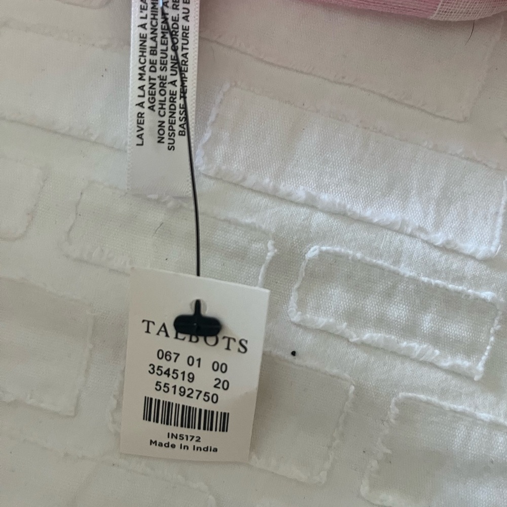 TALBOTS Oblong 100% Linen Pink/White Wrap/Scarf with Fringe - Picture 3 of 3